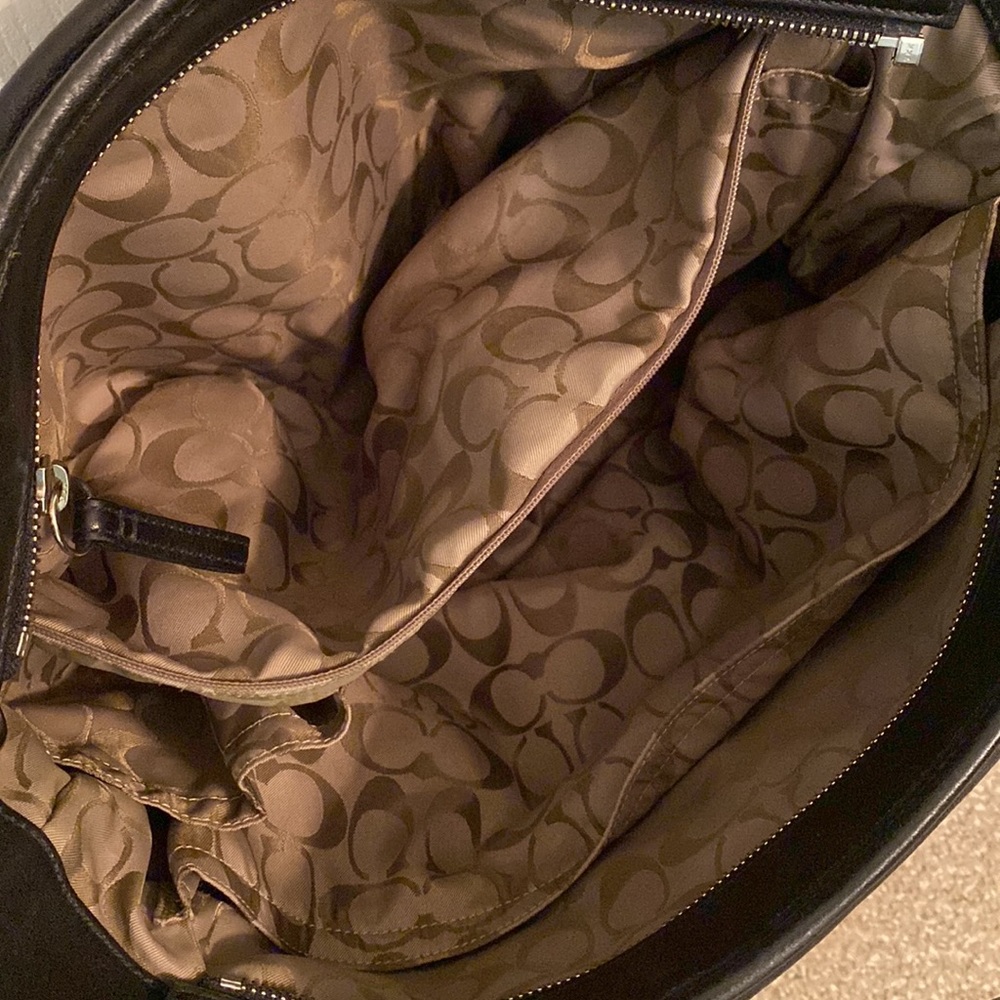Large Coach Bag - Picture 2 of 16